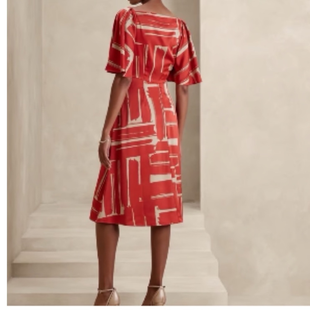 Banana Republic Red and Gold Midi Dress - Picture 3 of 11